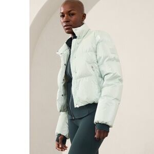 Athleta Summit Cropped Shine Puffer Sz XS